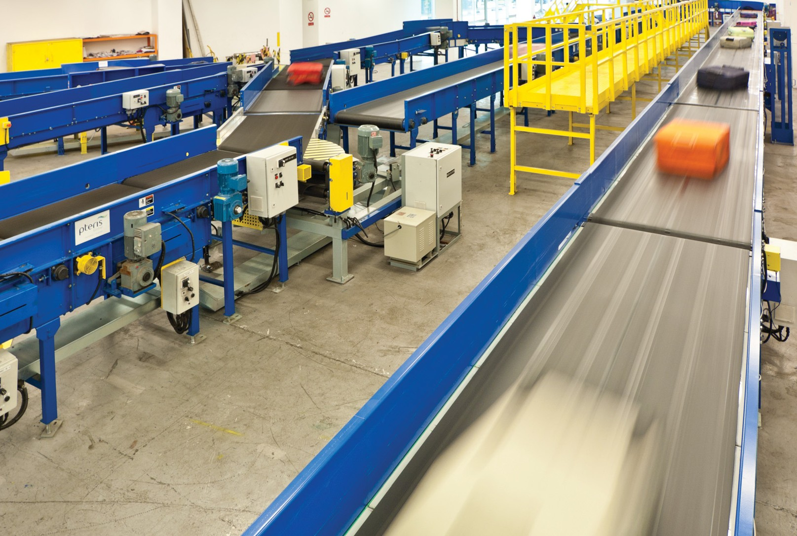 高速行李運輸系統